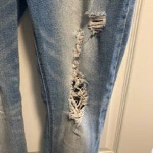 Old Navy Rockstar Super Skinny Shredded